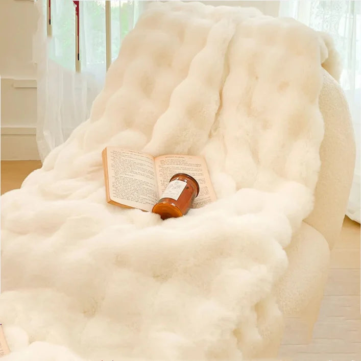 Artificial Rabbit Plush Blanket Warm Nap Office Shawl Air Conditioning Small Blanket Coral Flannel Soft Sofa Cover Throw Bed Mat