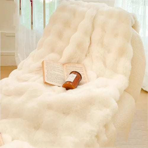 Artificial Rabbit Plush Blanket Warm Nap Office Shawl Air Conditioning Small Blanket Coral Flannel Soft Sofa Cover Throw Bed Mat